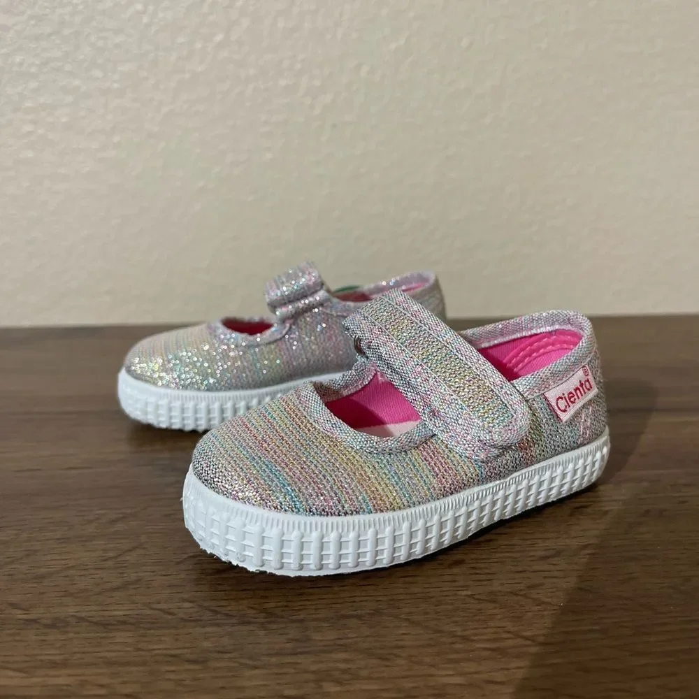 Cienta Kids' Glittery Rainbow Mary Jane Shoes